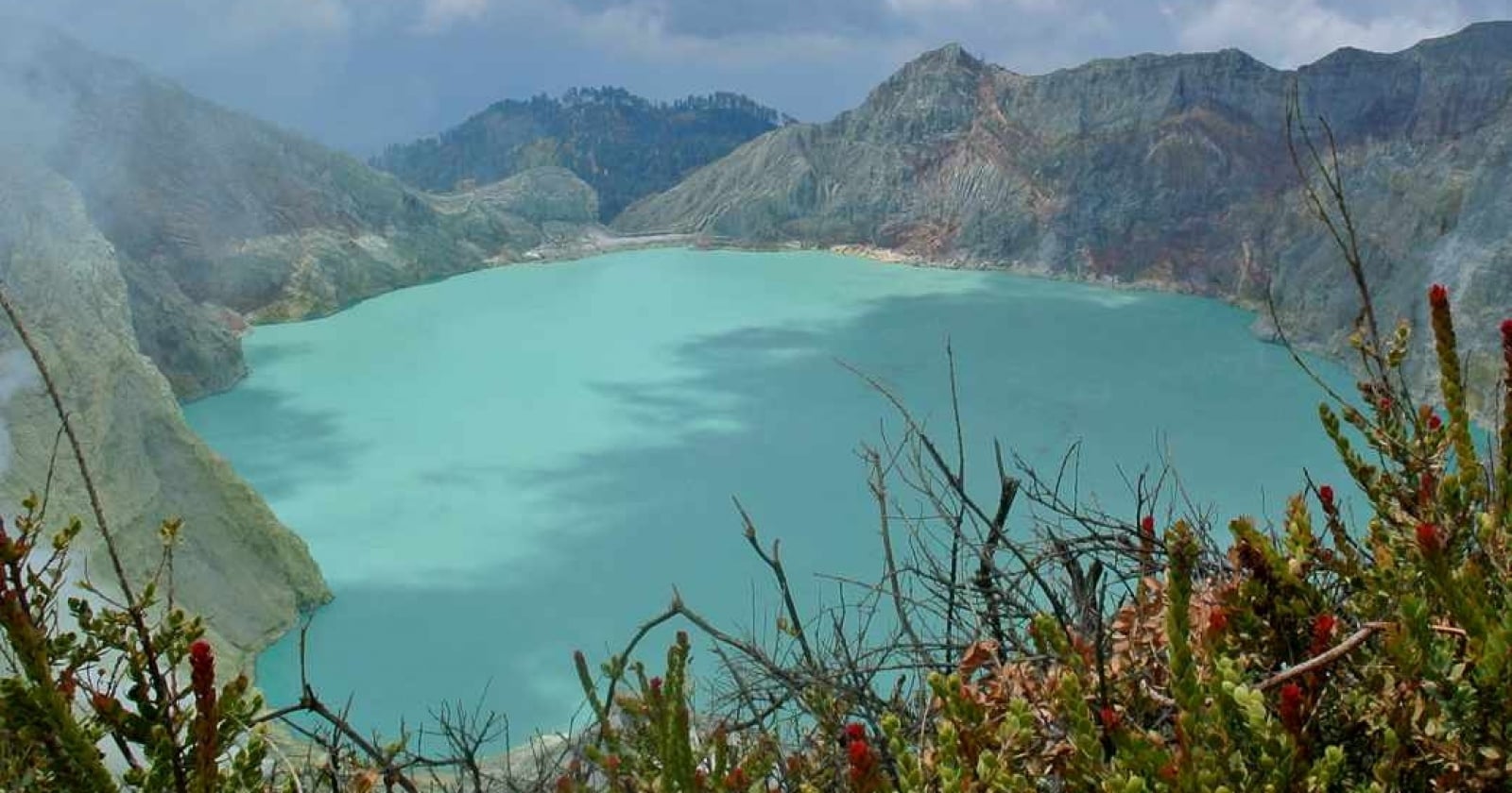 Kawah Ijen: Tempat Tersembunyi